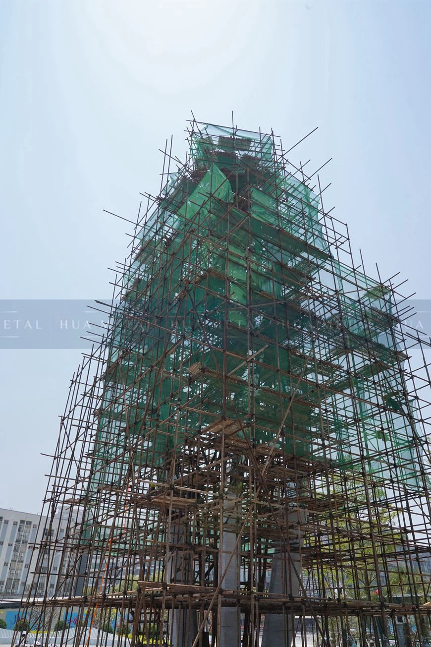 internal-structure-of-stainless-steel-sculpture