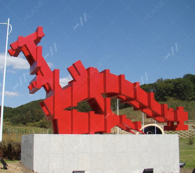 Steel Outdoor Spray Painted Sculpture