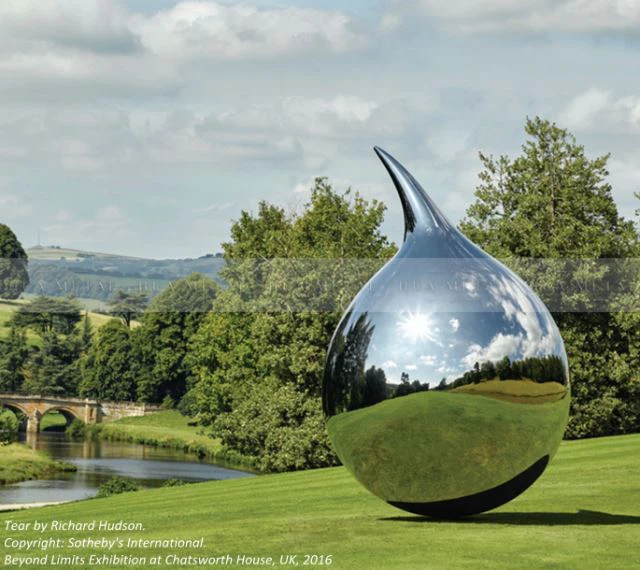 Mirror Stainless Steel Sculpture
