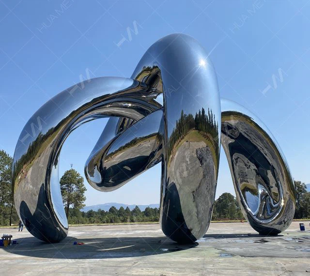Large stainless steel sculpture 04