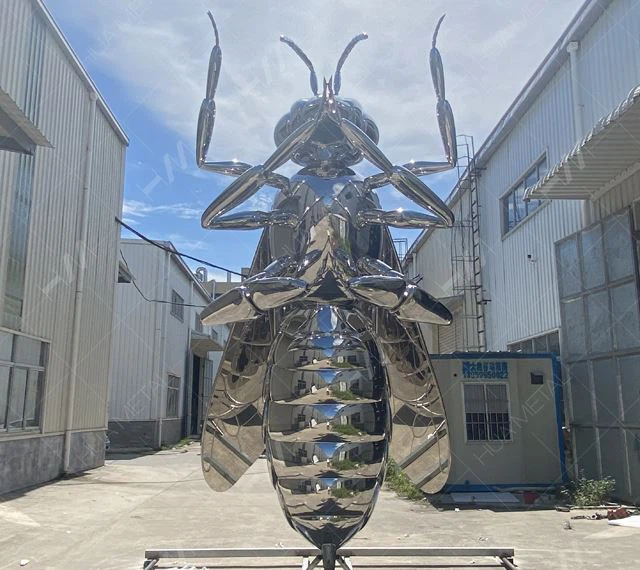 Stainless steel bee sculpture 04