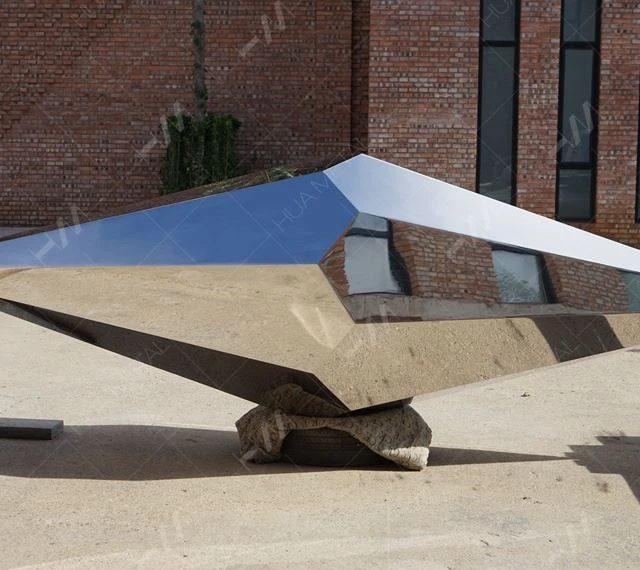 Contemporary Mirror Stainless Steel Sculpture Infinite Span high quality